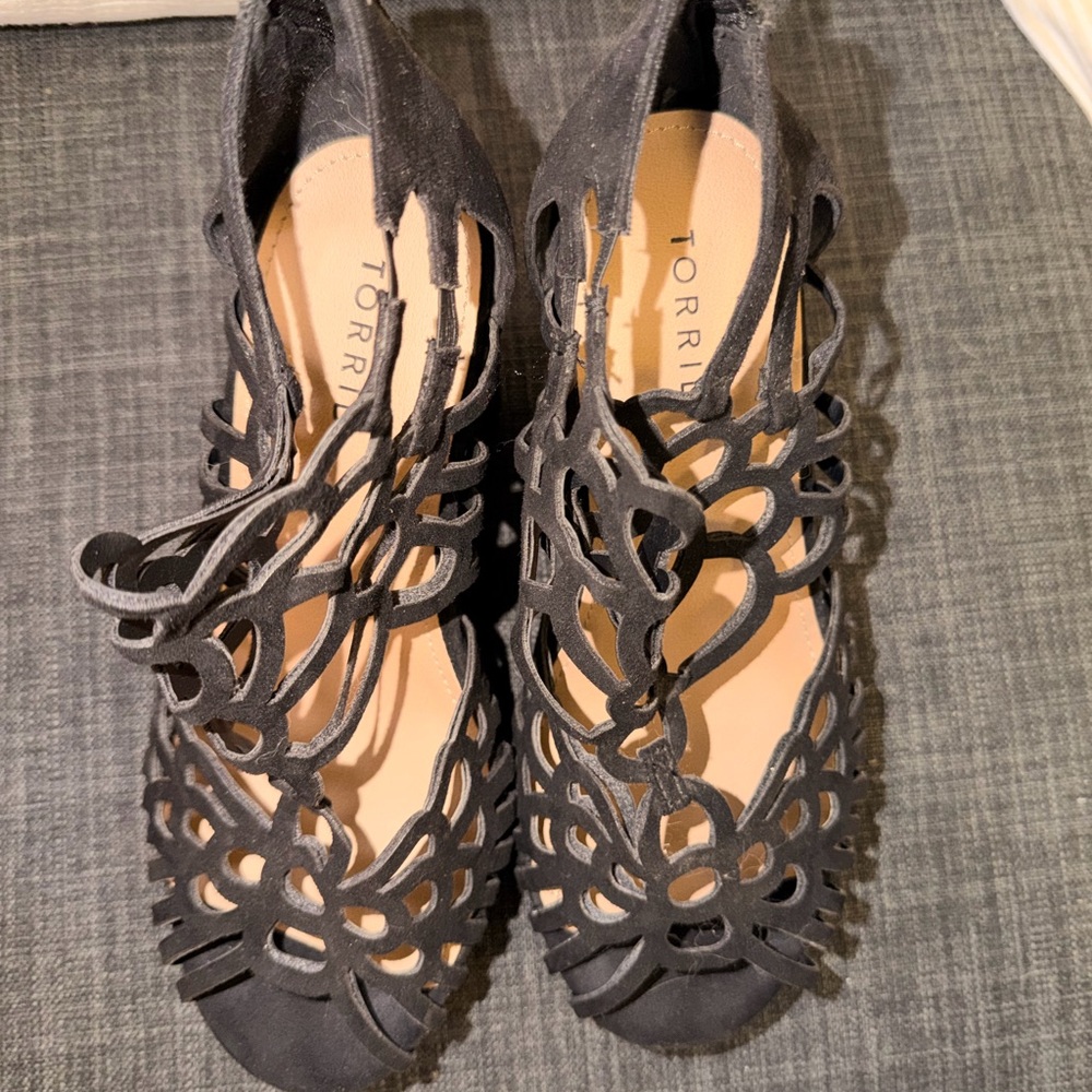 Torrid Black Cutout Sandals
